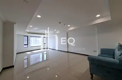 Apartment - Studio - 1 Bathroom for rent in East Porto Drive - Porto Arabia - The Pearl Island - Doha