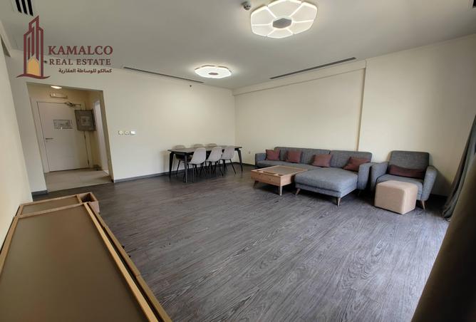 953894 - Property Image 2