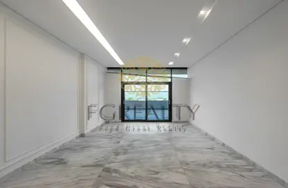 Apartment - 2 Bedrooms - 3 Bathrooms for sale in Marina Residences 195 - Marina District - Lusail