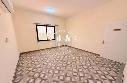 Apartment - 2 Bedrooms - 2 Bathrooms for rent in Ain Khaled - Doha