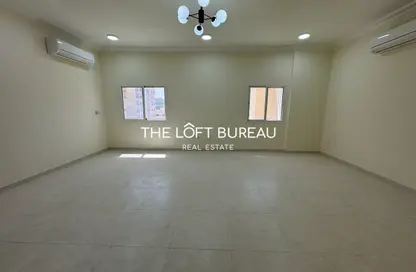 Apartment - 2 Bedrooms - 2 Bathrooms for rent in Al Mansoura - Al Mansoura - Doha