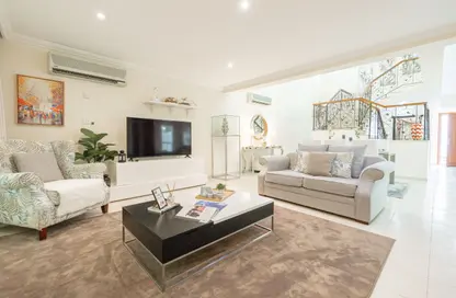 Villa - 3 Bedrooms - 4 Bathrooms for rent in Al Areen Gardens - Madinat Khalifa North - Madinat Khalifa - Doha