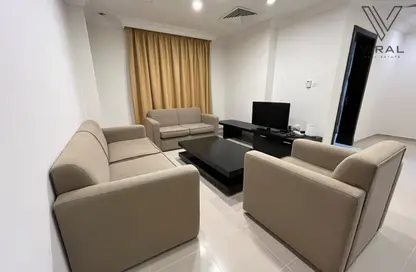 Apartment - 2 Bedrooms - 2 Bathrooms for rent in Al Bida'a Tower - Corniche Road - Corniche Road - Doha
