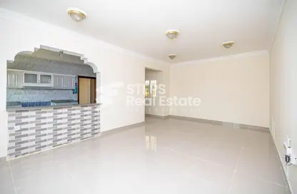 Apartment - 2 Bedrooms - 2 Bathrooms for rent in Old Airport Residential Apartments - Old Airport Road - Doha