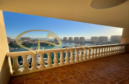 Apartment - 2 Bedrooms - 3 Bathrooms for rent in East Porto Drive - Porto Arabia - The Pearl Island - Doha
