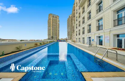 Apartment - 2 Bedrooms - 4 Bathrooms for rent in Floresta Gardens - The Pearl Island - Doha