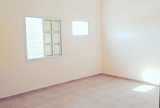 980194 - Property Image 2