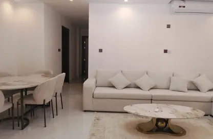 Apartment - 2 Bedrooms - 2 Bathrooms for rent in Umm Ghuwailina 4 - Umm Ghuwailina - Doha