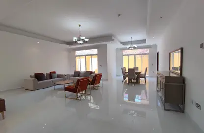 Villa - 4 Bedrooms - 5 Bathrooms for rent in Abu Sidra - Al Rayyan - Doha