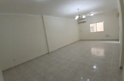 Apartment - 3 Bedrooms - 3 Bathrooms for rent in Al Jazeera Street - Fereej Bin Mahmoud North - Fereej Bin Mahmoud - Doha