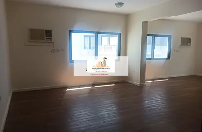 Apartment - 3 Bedrooms - 3 Bathrooms for rent in Al Mansoura - Doha