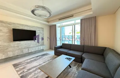 Apartment - 1 Bedroom - 2 Bathrooms for rent in Gewan Island - The Pearl Island - Doha
