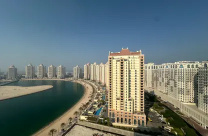 Apartment - 1 Bedroom - 2 Bathrooms for rent in Viva West - Viva Bahriyah - The Pearl Island - Doha