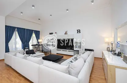Townhouse - 2 Bedrooms - 3 Bathrooms for sale in Venezia - Qanat Quartier - The Pearl Island - Doha