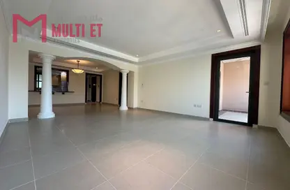 Townhouse - 2 Bedrooms - 3 Bathrooms for rent in West Porto Drive - Porto Arabia - The Pearl Island - Doha