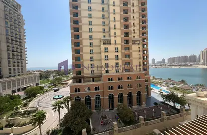 شقة - 2 غرف نوم - 3 حمامات للبيع في فيفا غرب - فيفا بحرية - جزيرة اللؤلؤة - الدوحة