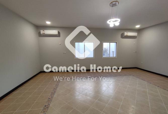 948496 - Property Image 2