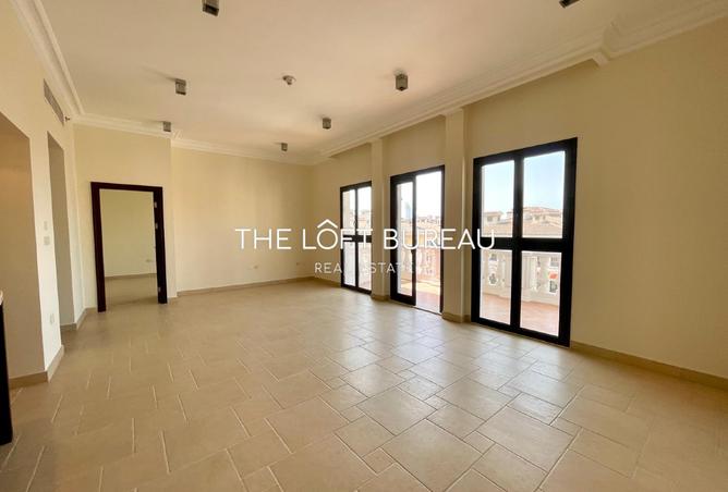 961854 - Property Image 2