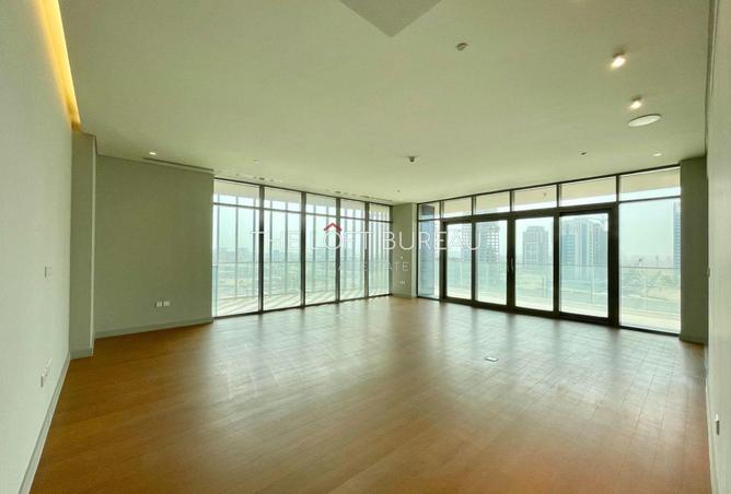 933811 - Property Main Image