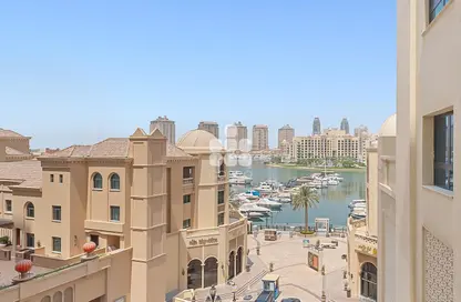 Apartment - 1 Bedroom - 2 Bathrooms for rent in Tower 23 - Porto Arabia - The Pearl Island - Doha