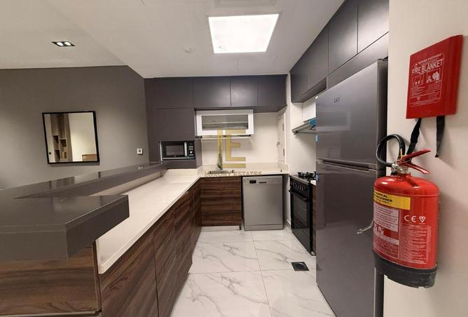 995953 - Property Image 2