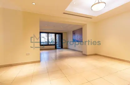 Apartment - 1 Bedroom - 2 Bathrooms for rent in West Porto Drive - Porto Arabia - The Pearl Island - Doha
