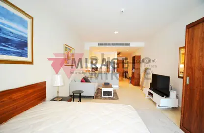 Apartment - Studio - 1 Bathroom for rent in Viva West - Viva Bahriyah - The Pearl Island - Doha