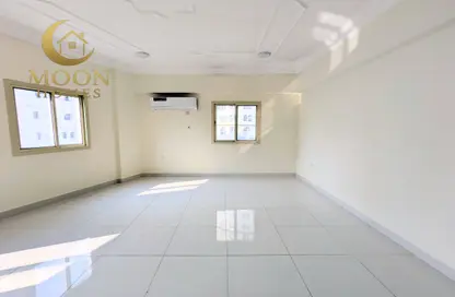 شقة - غرفة نوم - 1 حمام للايجار في فريج عبد العزيز - فريج عبد العزيز - الدوحة