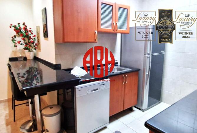 998926 - Property Image 2