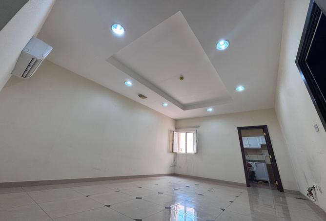 958812 - صورة العقار 2