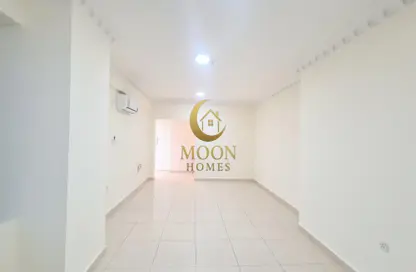 Apartment - 3 Bedrooms - 3 Bathrooms for rent in Muntazah 7 - Al Muntazah - Doha