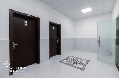مساحات مكتبية - استوديو - 2 حمامات للايجار في الروابي - الريان - الدوحة