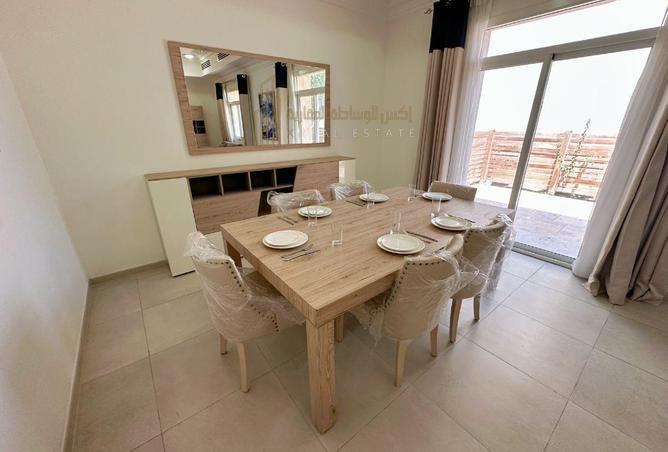 906589 - Property Image 3