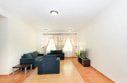 Apartment - 2 Bedrooms - 2 Bathrooms for rent in Al Sadd Road - Al Sadd - Doha