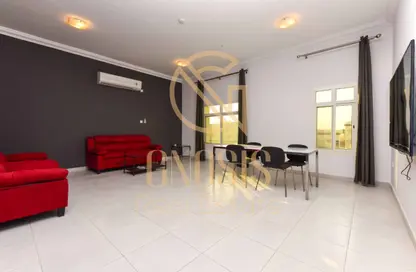Apartment - 2 Bedrooms - 2 Bathrooms for rent in Al Kheesa - Al Kheesa - Umm Salal Mohammed