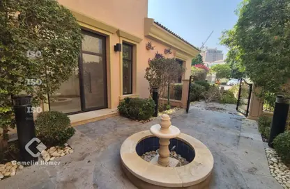 فيلا - 4 غرف نوم - 6 حمامات للايجار في البلاج الأوسط - البلاج - جزيرة اللؤلؤة - الدوحة