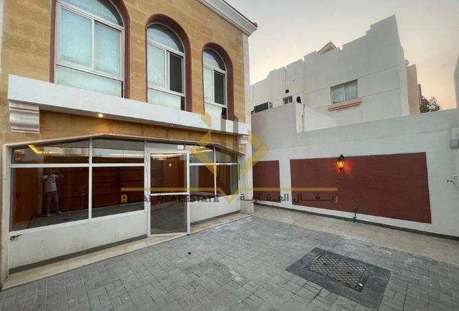 944118 - Property Image 3