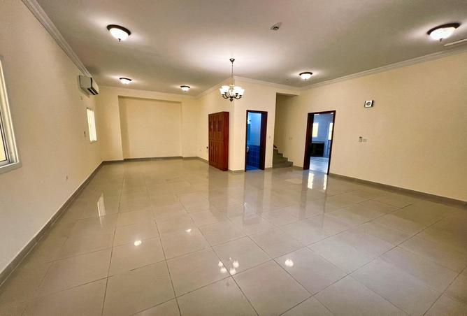 914038 - Property Image 3