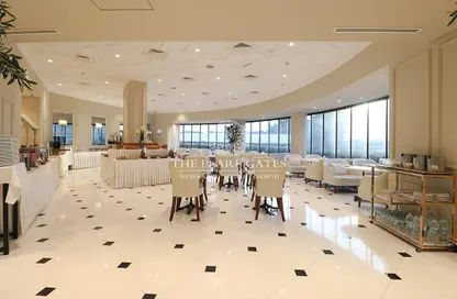 Shop - Studio - 2 Bathrooms for rent in Ramada Commercial Building - Al Rawabi Street - Al Muntazah - Doha