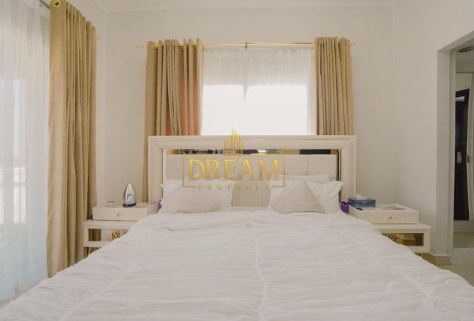 941306 - Property Image 2