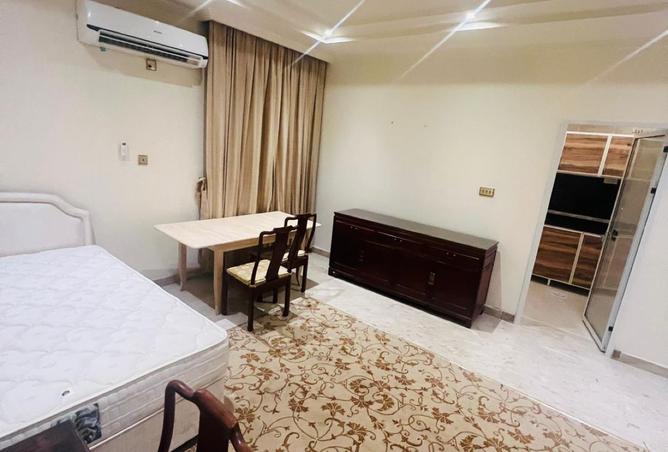 962515 - Property Image 2