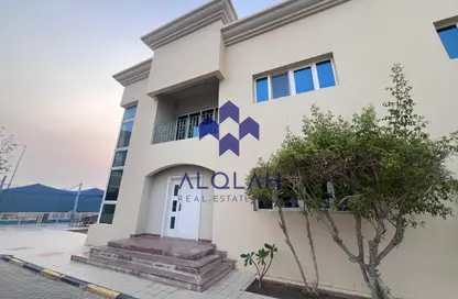 Compound - 4 Bedrooms - 3 Bathrooms for rent in Al Duhail South - Al Duhail - Doha