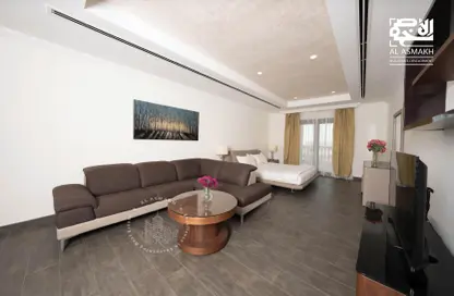 Apartment - Studio - 1 Bathroom for rent in Regency Pearl 2 - Regency Pearl 2 - The Pearl Island - Doha