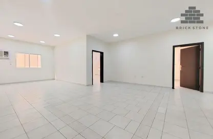 Apartment - 3 Bedrooms - 3 Bathrooms for rent in Al Jazeera Street - Fereej Bin Mahmoud North - Fereej Bin Mahmoud - Doha
