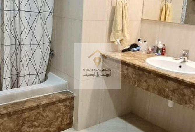 999432 - Property Image 2