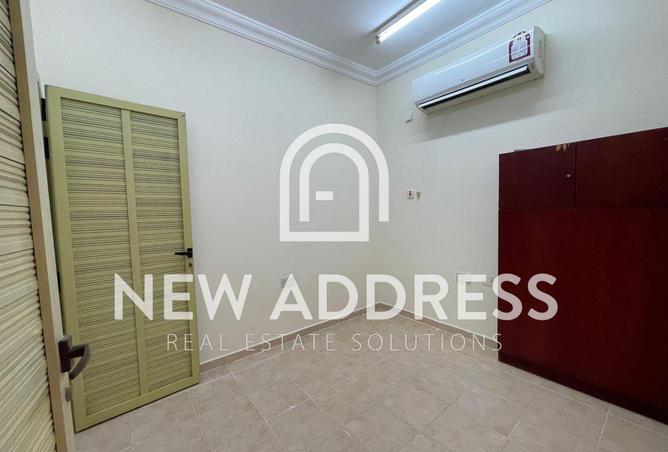 972749 - Property Image 3