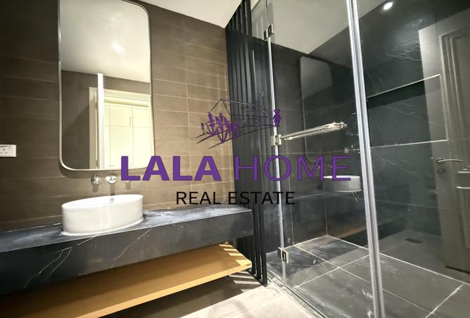 961206 - Property Image 2