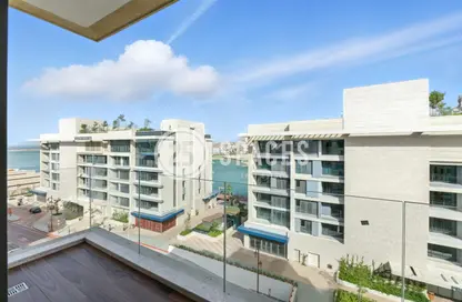 Apartment - 2 Bedrooms - 4 Bathrooms for rent in Gewan Island - The Pearl Island - Doha