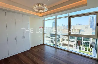 Apartment - 2 Bedrooms - 3 Bathrooms for sale in Crystal Residence - Gewan Island - The Pearl Island - Doha