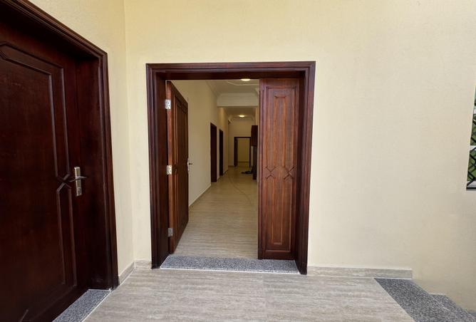 942717 - Property Image 2